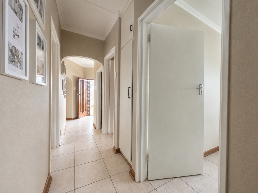 To Let 3 Bedroom Property for Rent in Aston Bay Eastern Cape